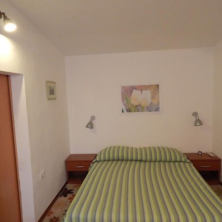 Apartment Tomato Pula Zimmer foto
